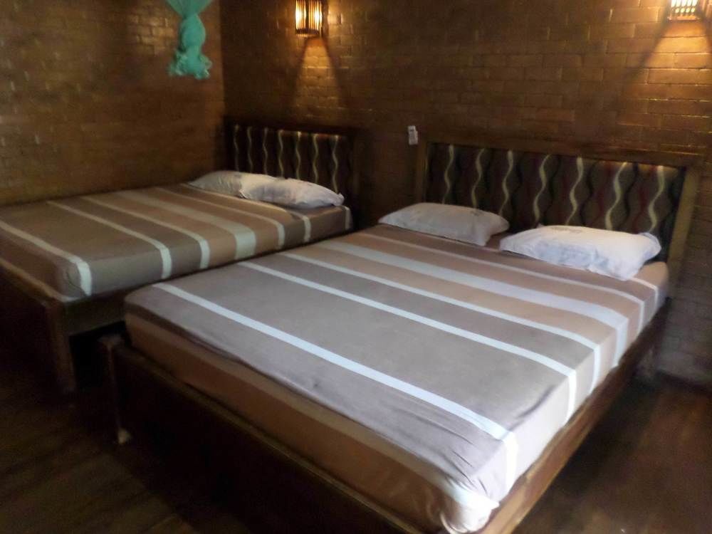 Lokuge Grand Resort カタラガマ エクステリア 写真